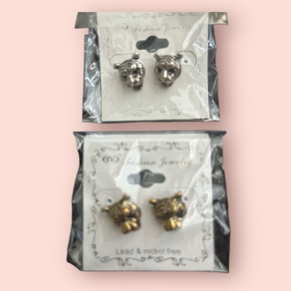 🥳 7/$10 CLEARANCE PRICE❣️ Tiger Head Stud Earrings Silver - Picture 1 of 2